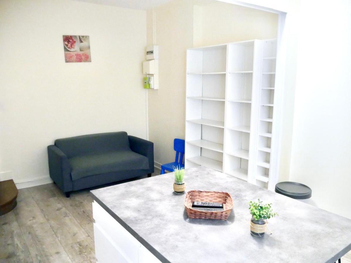 Family Home Sens Luaran gambar