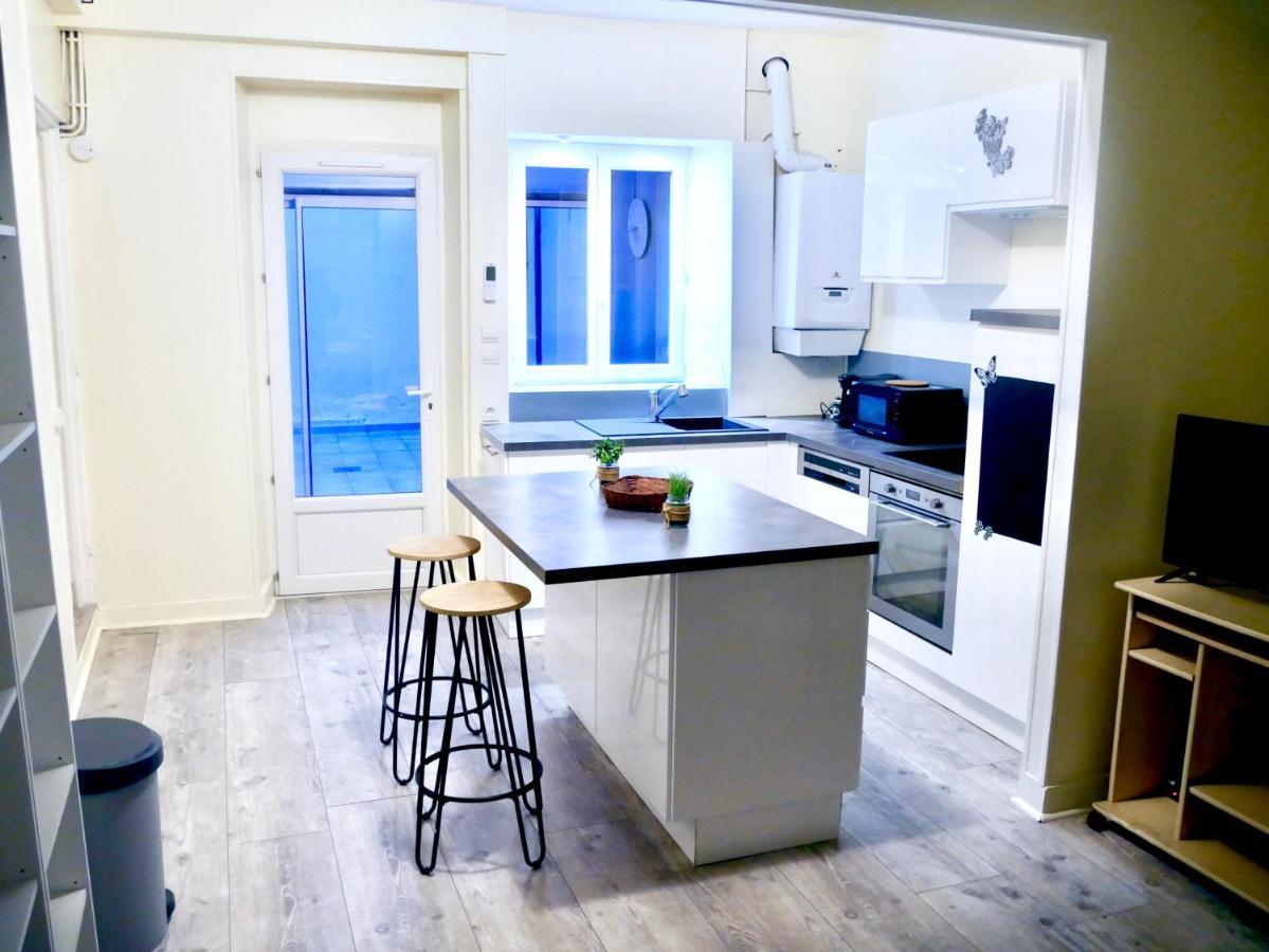 Family Home Sens Luaran gambar