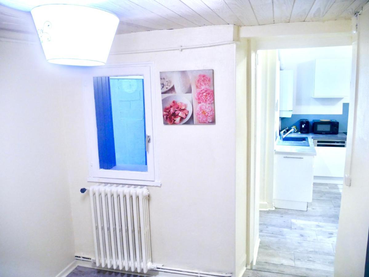 Family Home Sens Luaran gambar